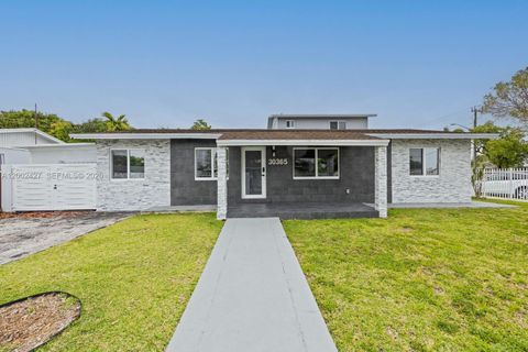 Photo of 30365 SW 152nd Ct, Homestead, FL 33033 (MLS # A12002427)