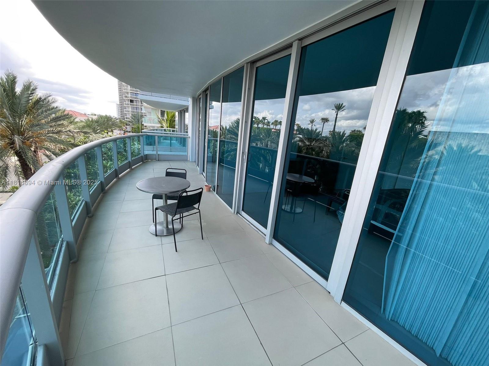 AZURE CONDO - Residential