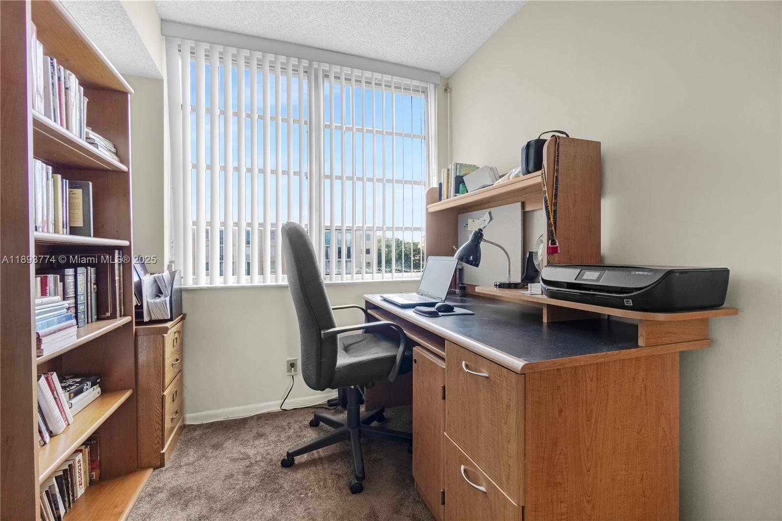 CASCADES OF LAUDERHILL 2 - Residential