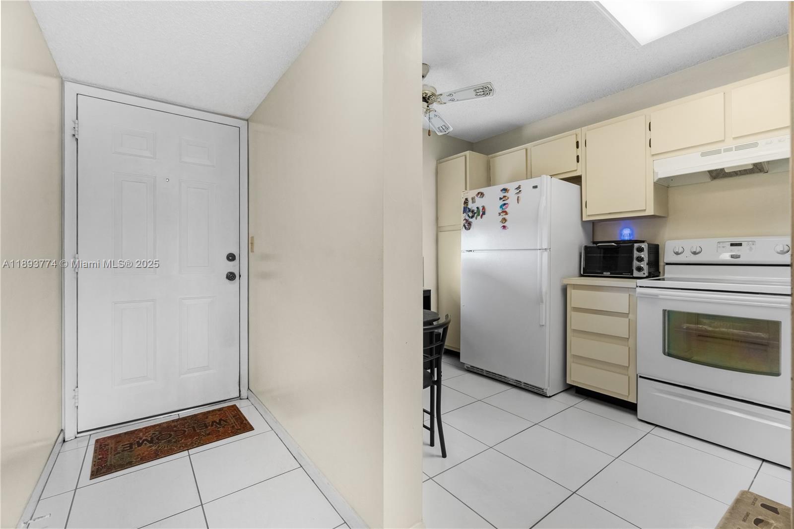 CASCADES OF LAUDERHILL 2 - Residential