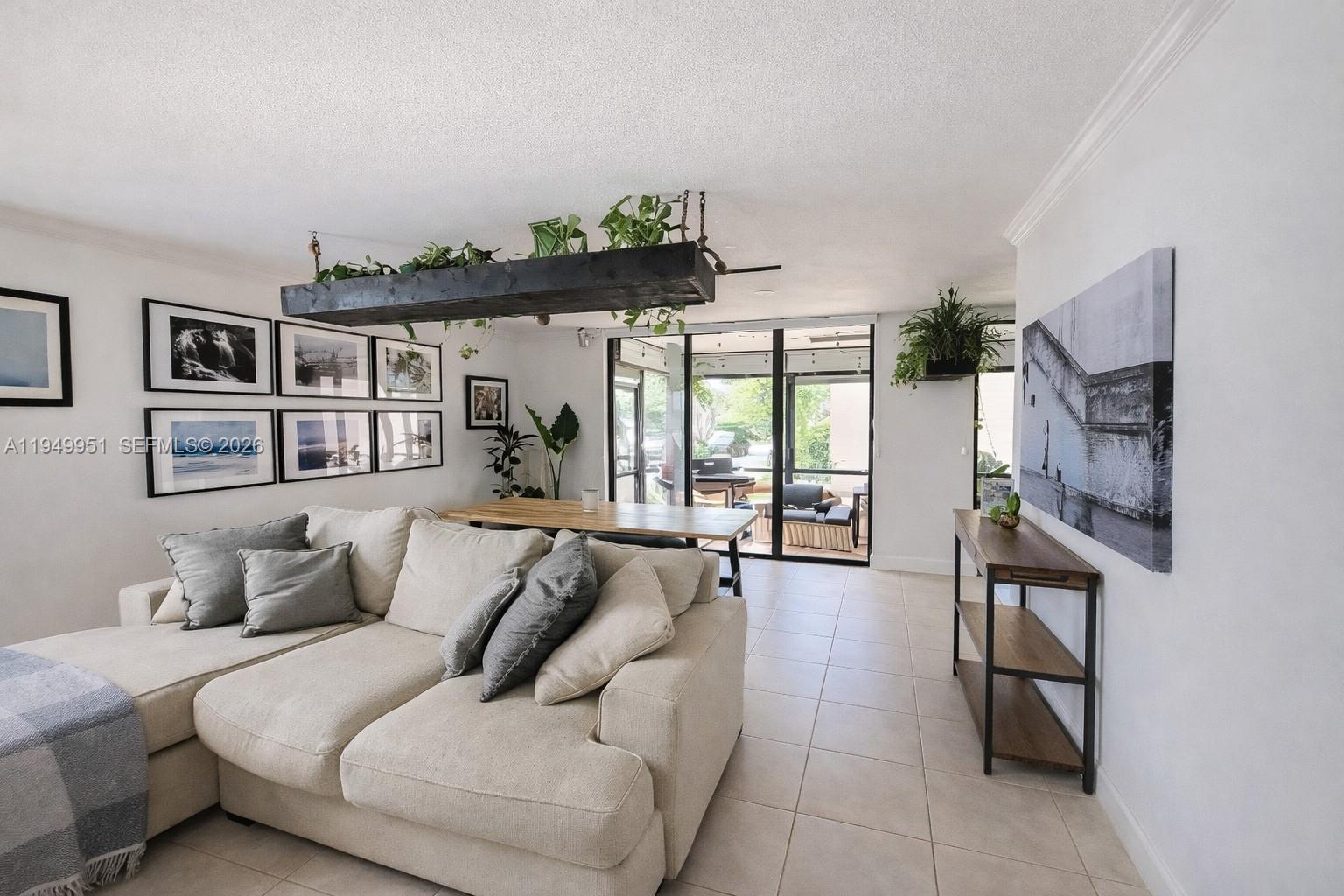 COCO WOOD CONDO - Residential