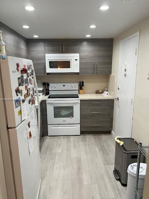 KENNEDY HOUSE CONDO - Residential Lease