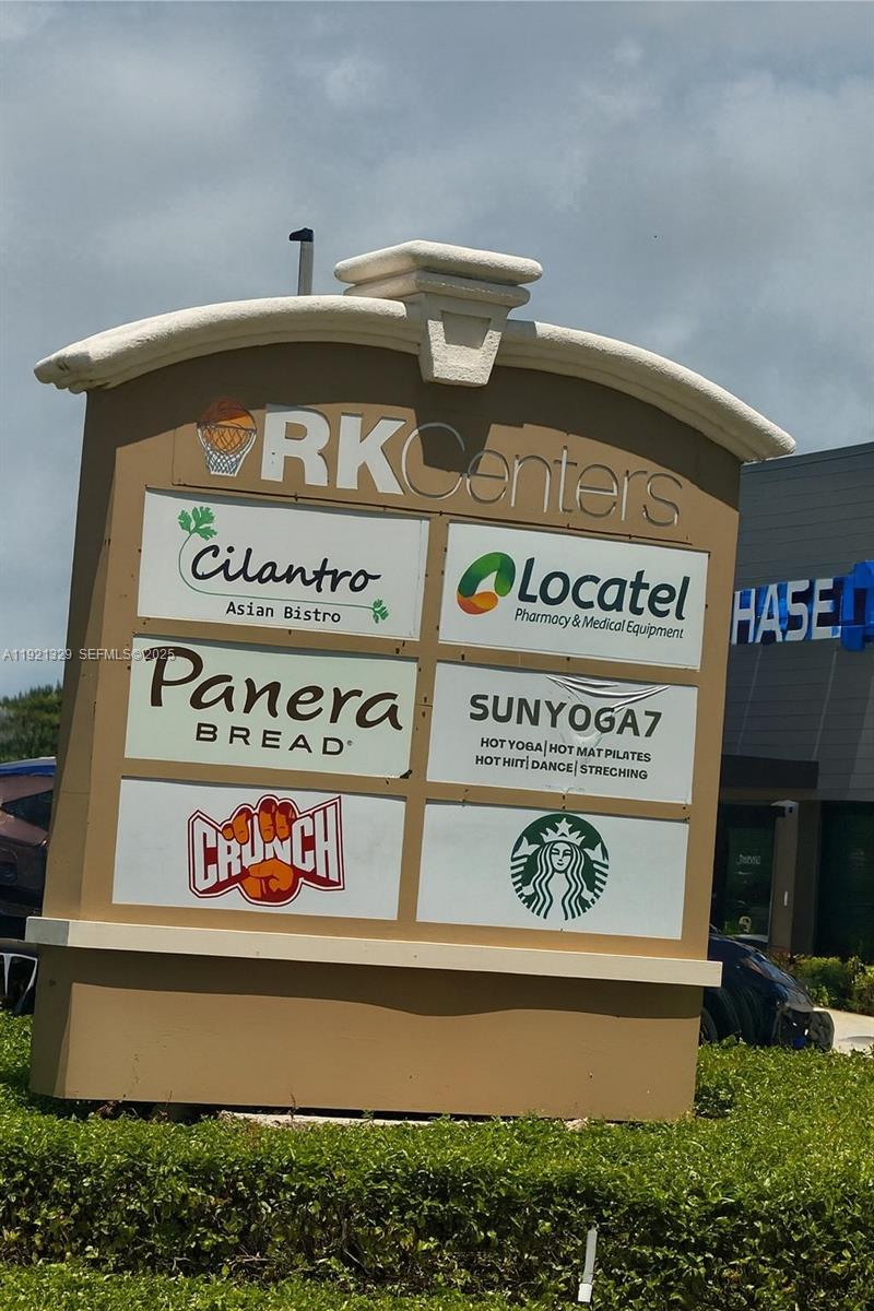 DUO CONDOMINIUM EAST - Residential