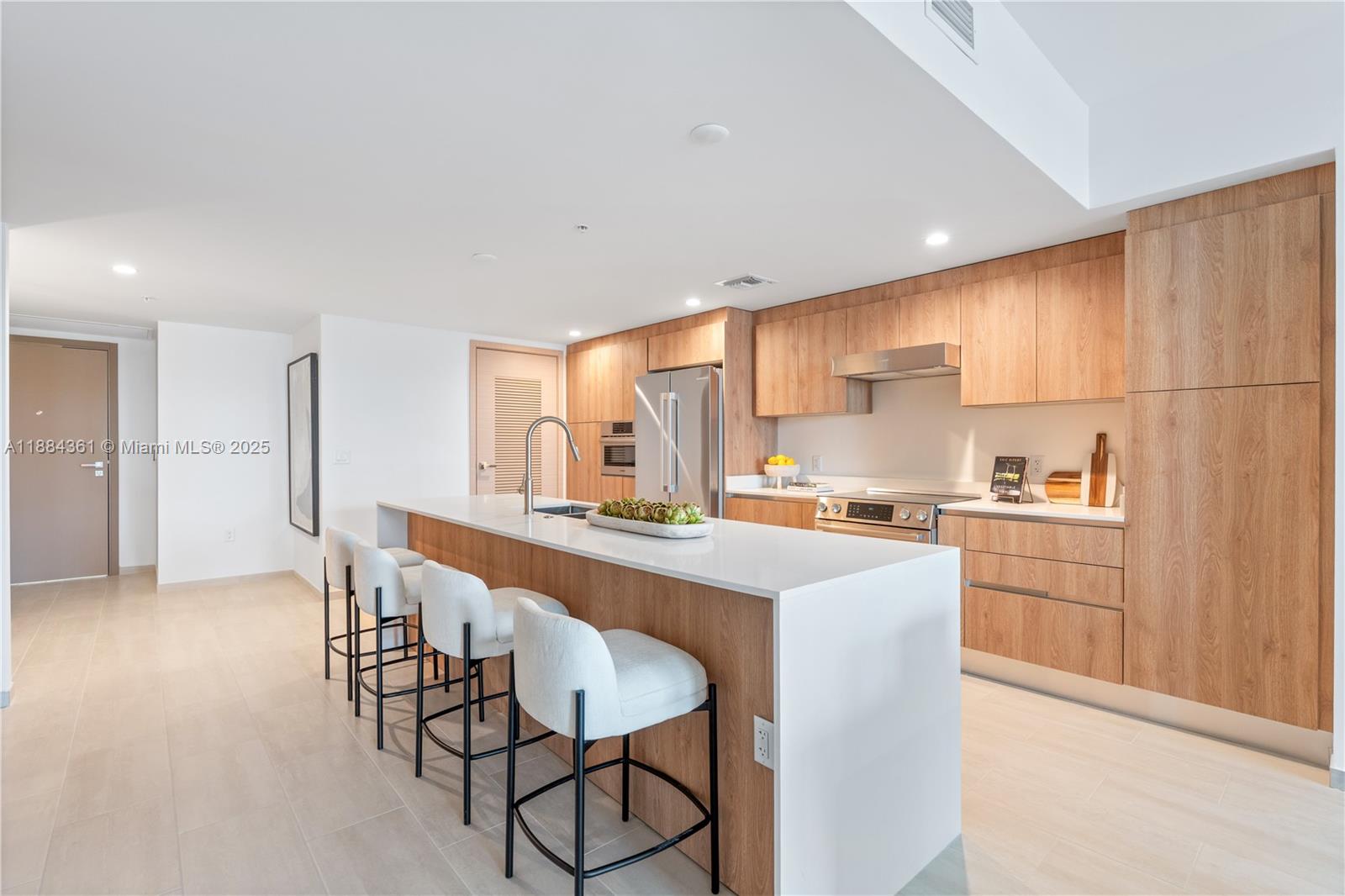 BAY HARBOR ISLAND - Residential Lease