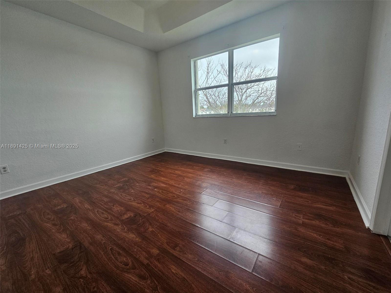FLORIDIAN ISLES SOUTH - Residential Lease