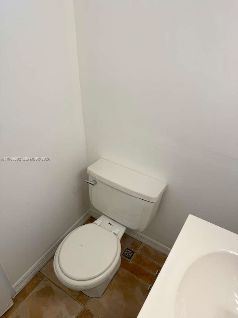 BYRON GARDENS CONDO - Residential Lease