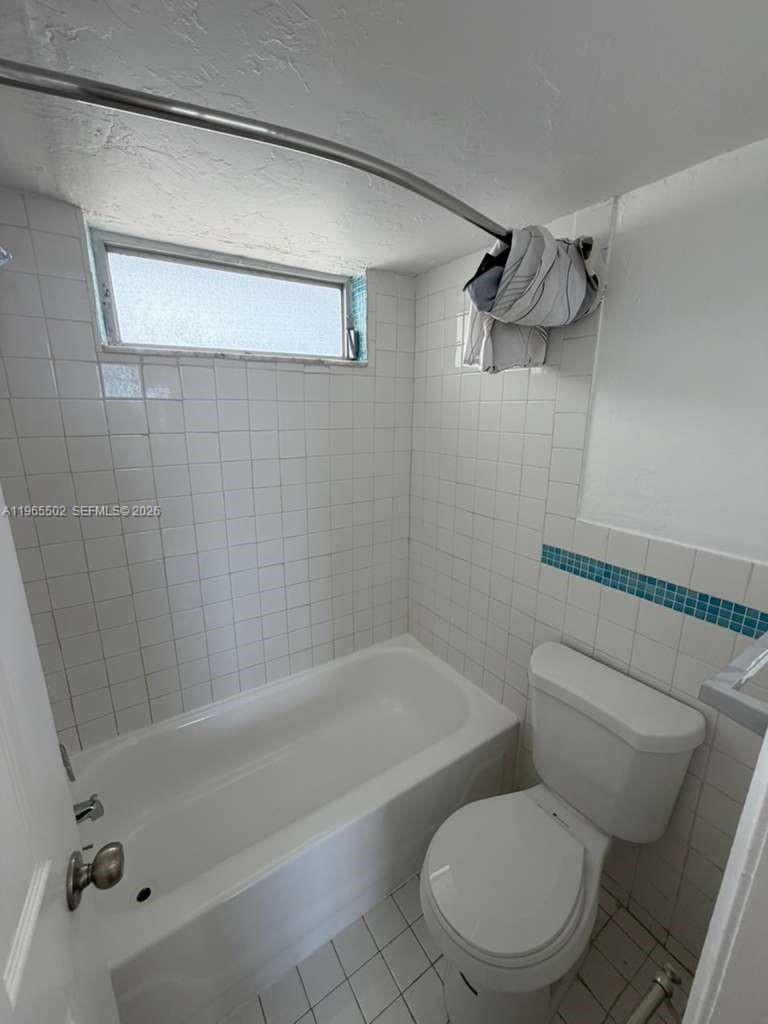 BYRON GARDENS CONDO - Residential Lease