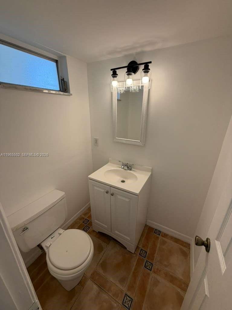 BYRON GARDENS CONDO - Residential Lease