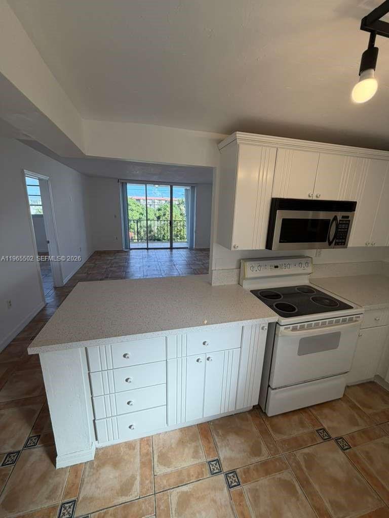 BYRON GARDENS CONDO - Residential Lease