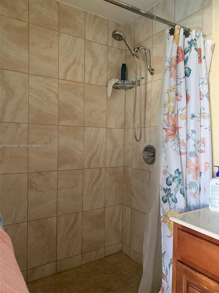 THE DELLS - Residential