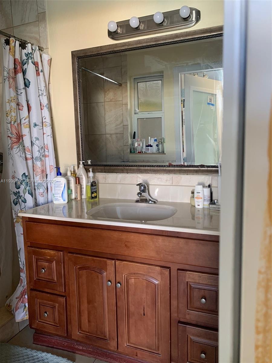 THE DELLS - Residential