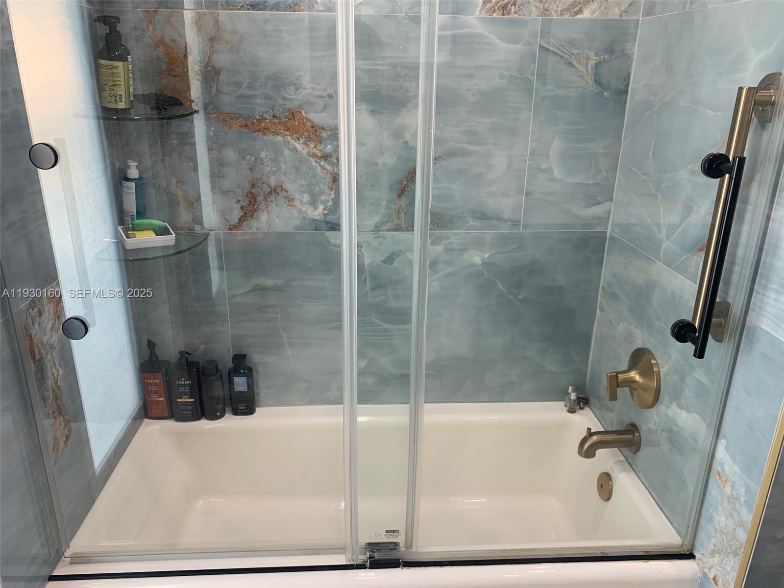 THE DELLS - Residential