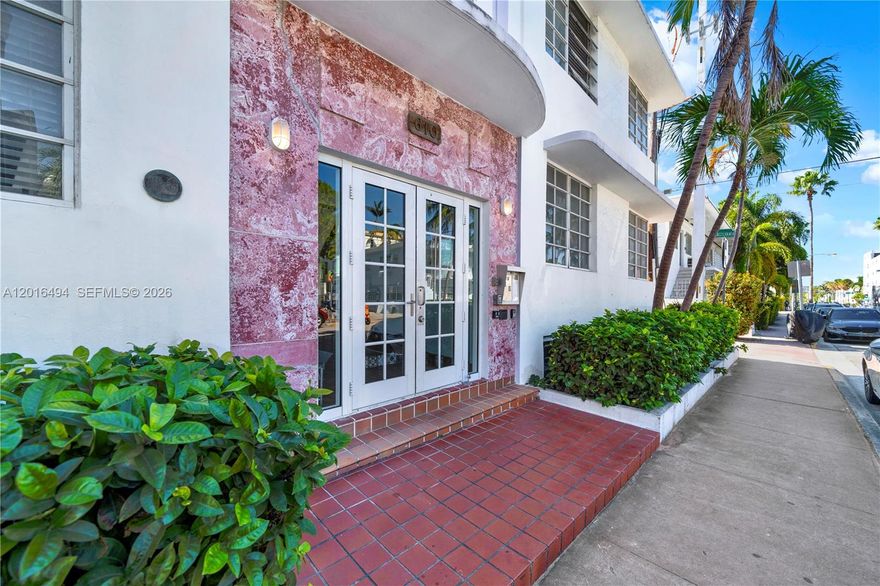 Beautifully remodeled Art Deco 2 bed / 2 bath condo in the heart of Miami Beach. A true standout feature is the assigned parking space — an incredible and hard-to-find luxury in this prime location. The unit also includes in-unit washer and dryer for added convenience.

Just 3 blocks walking distance to the beach and Lincoln Road, near top restaurants, shopping, and entertainment. Priced reduced for a quick sale, cash deal only, and seller highly motivated!