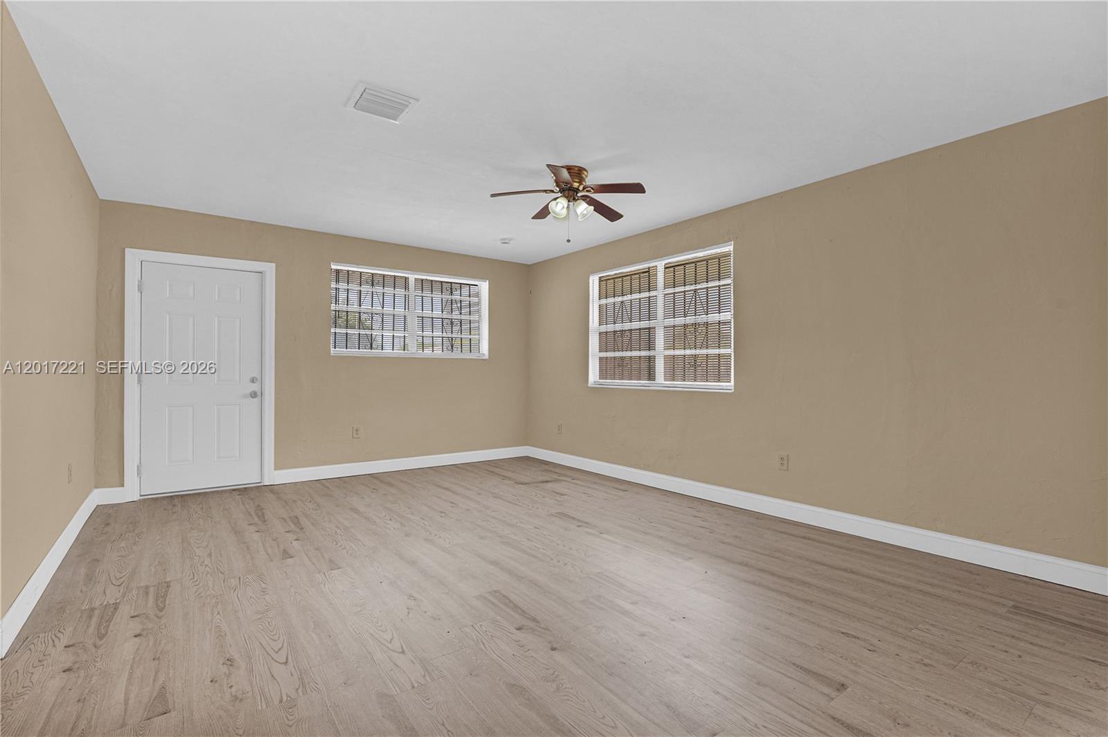 CORAL COURT - Residential