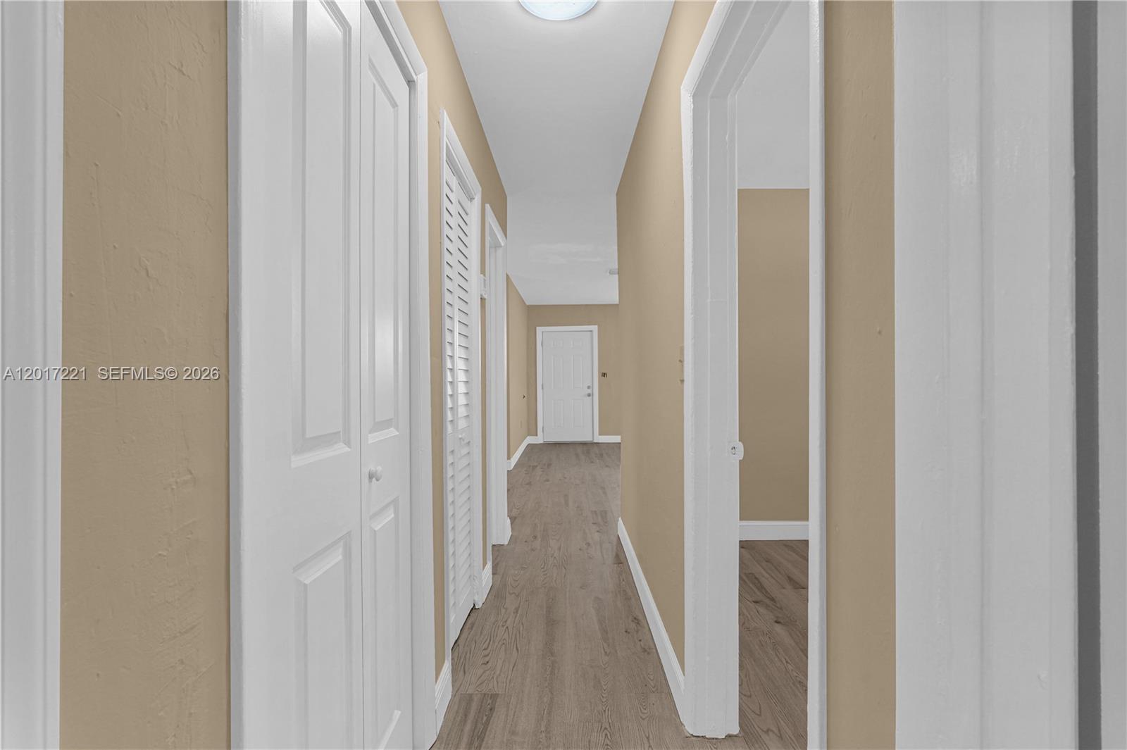 CORAL COURT - Residential