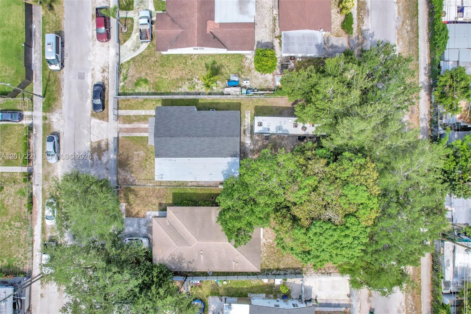CORAL COURT - Residential