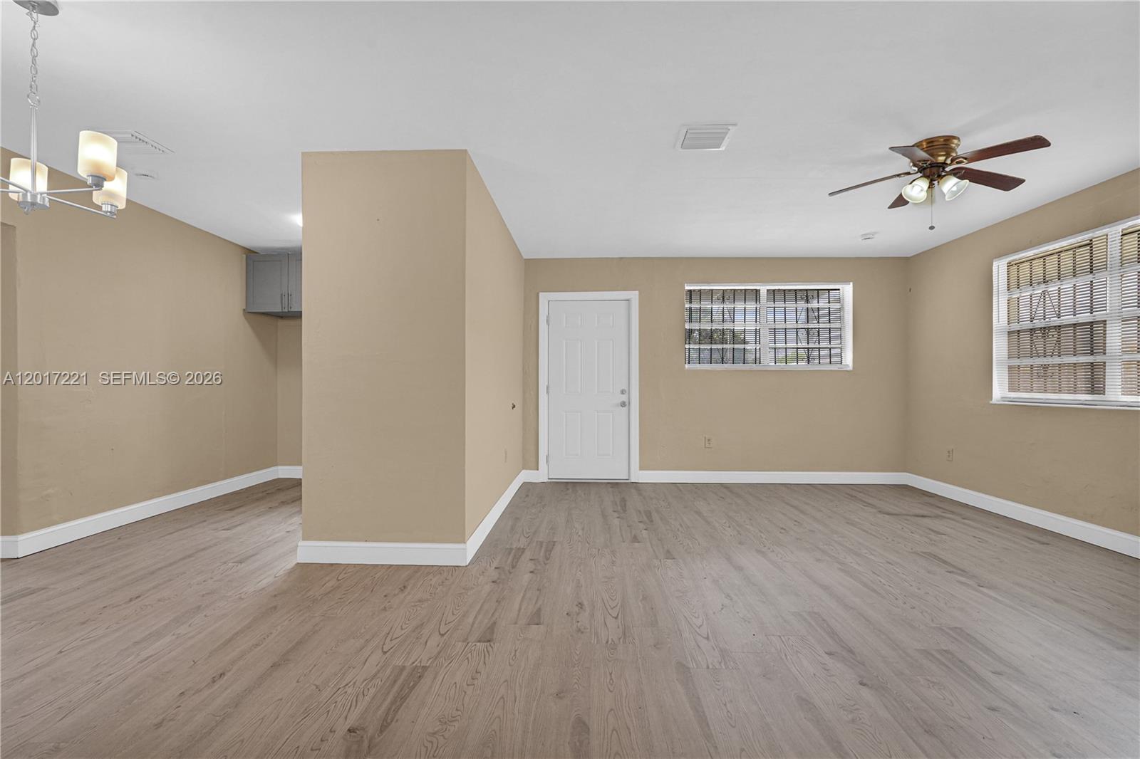 CORAL COURT - Residential