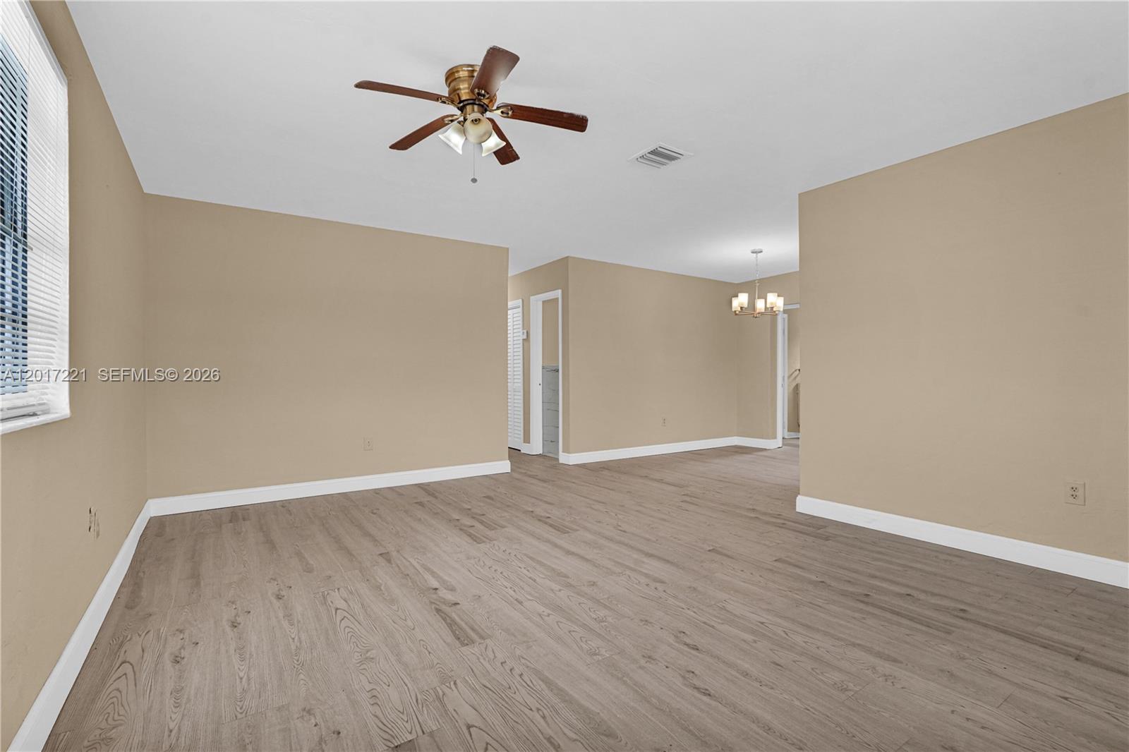 CORAL COURT - Residential