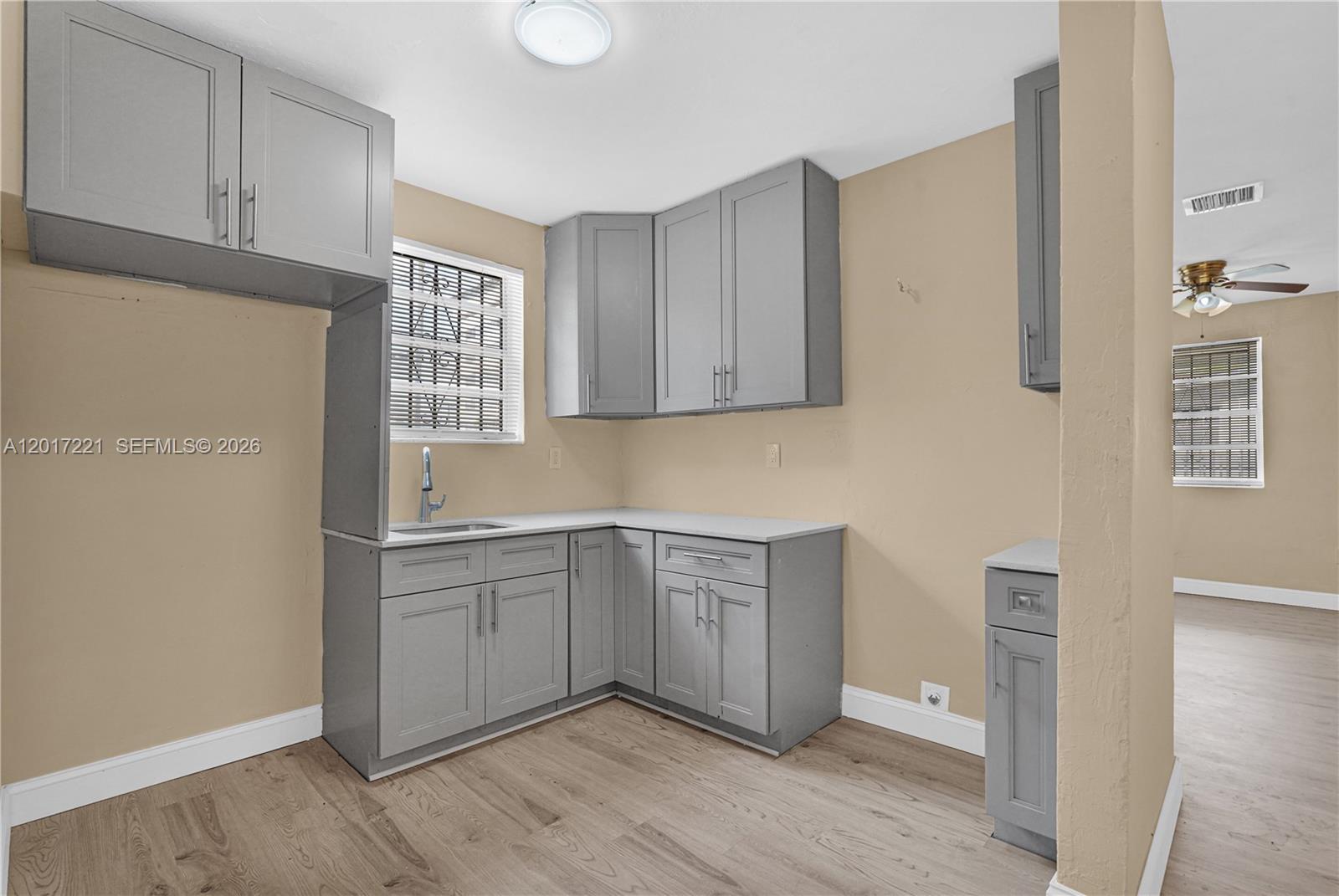CORAL COURT - Residential