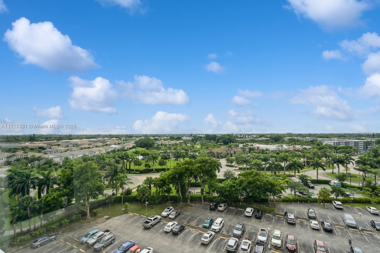 HILLCREST NO 21 CONDO - Residential