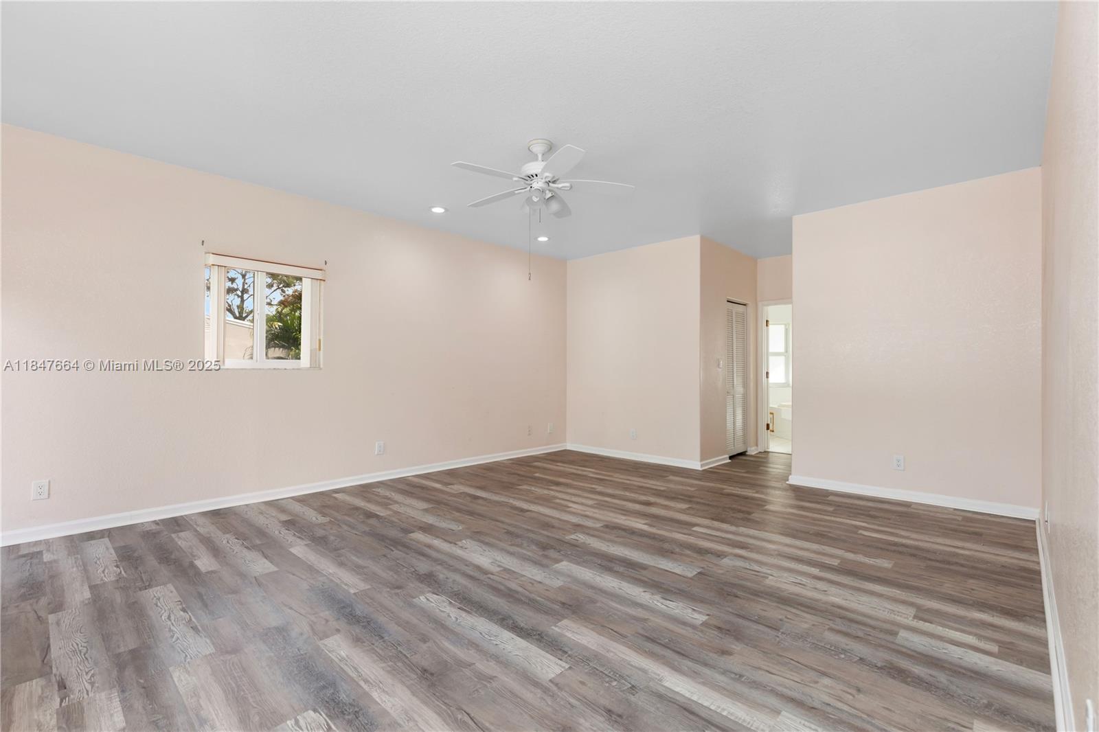 PLANTATION - Residential