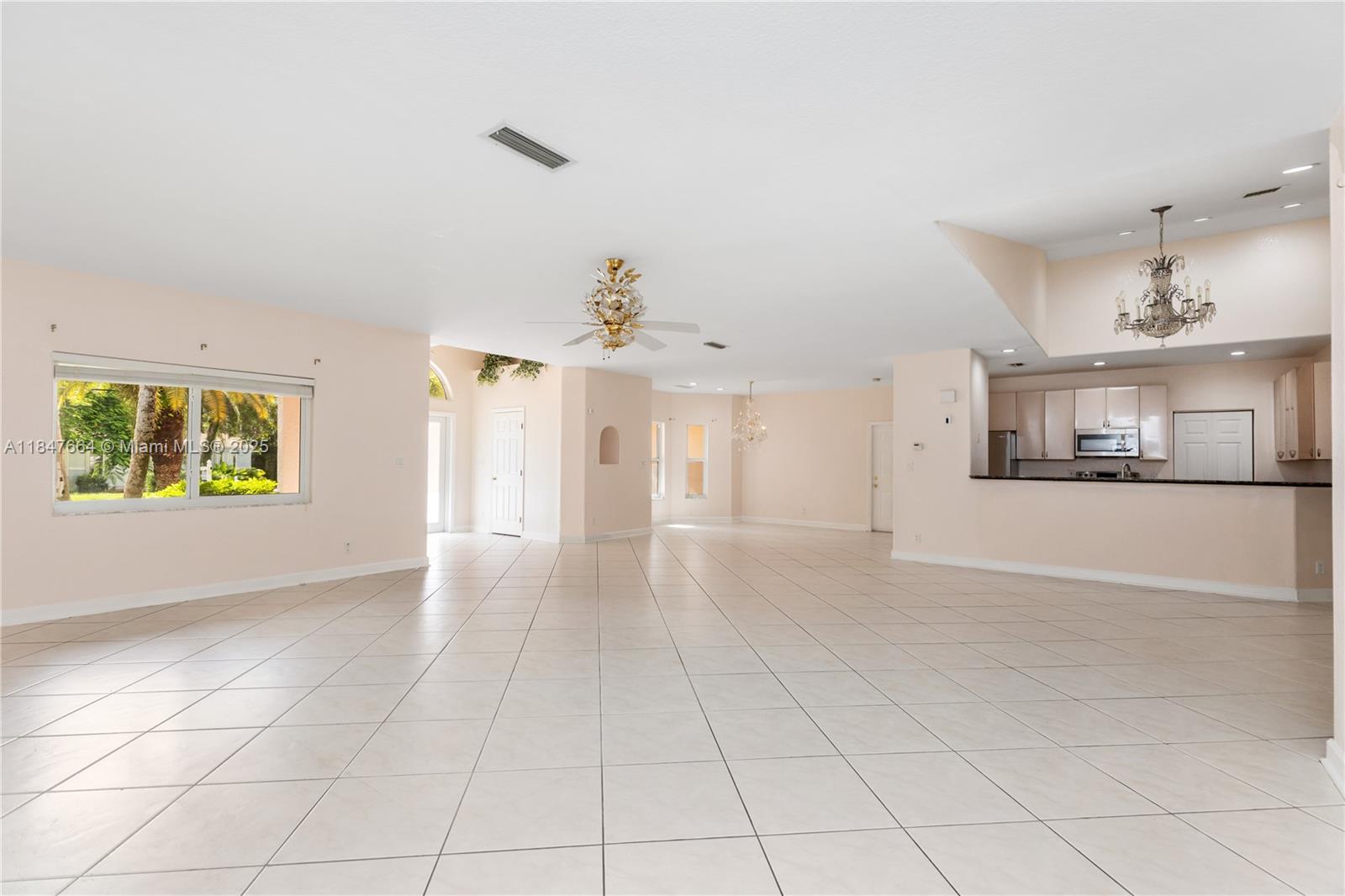 PLANTATION - Residential