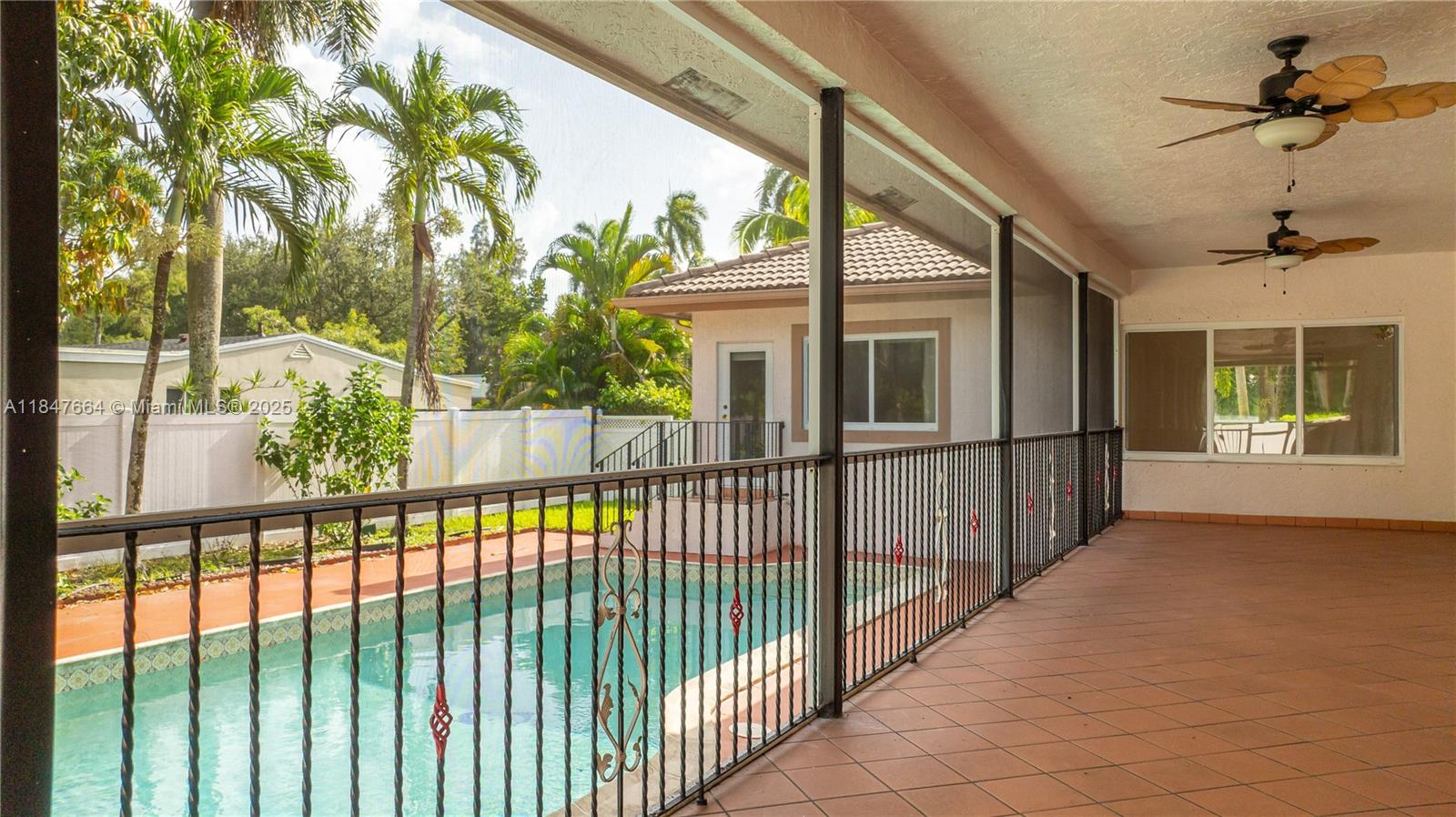 PLANTATION - Residential