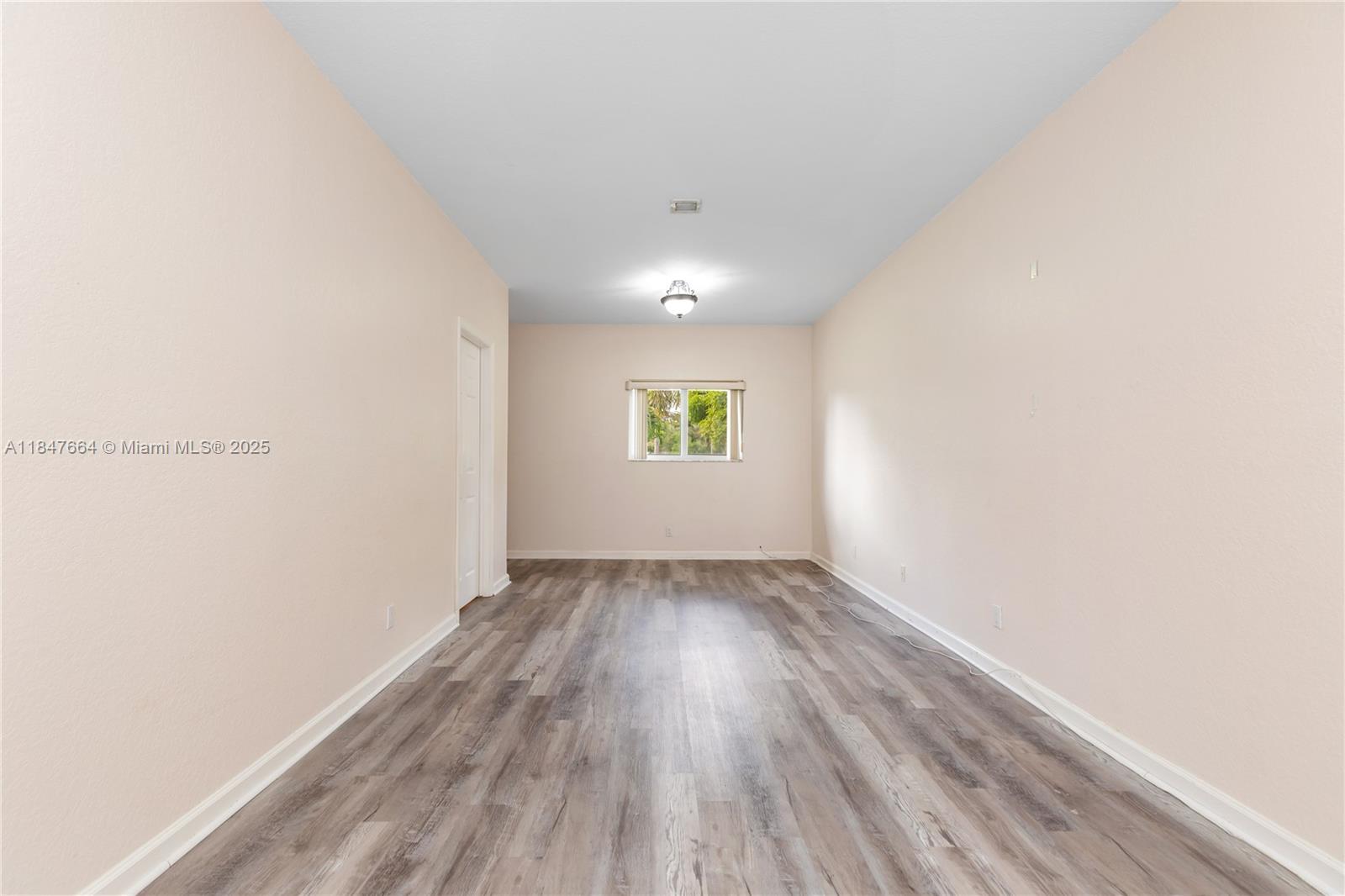 PLANTATION - Residential