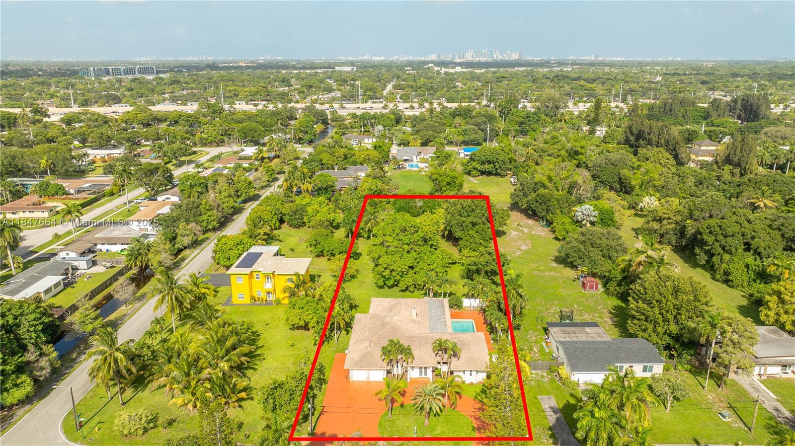 PLANTATION - Residential