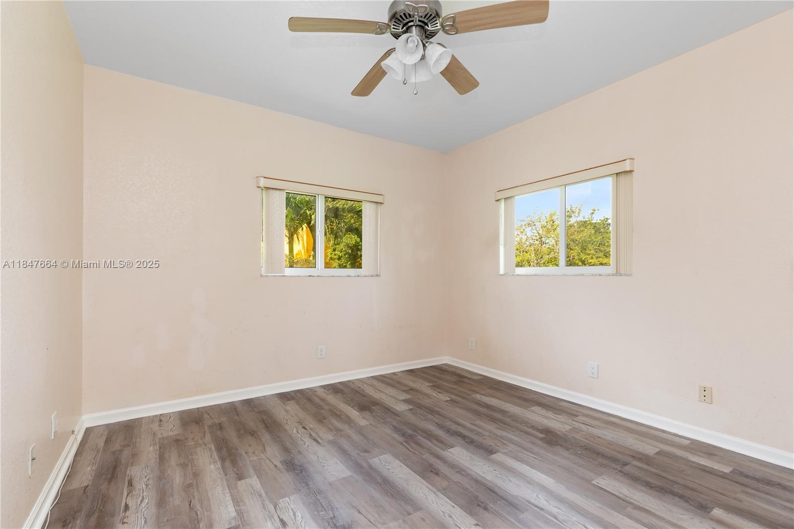 PLANTATION - Residential