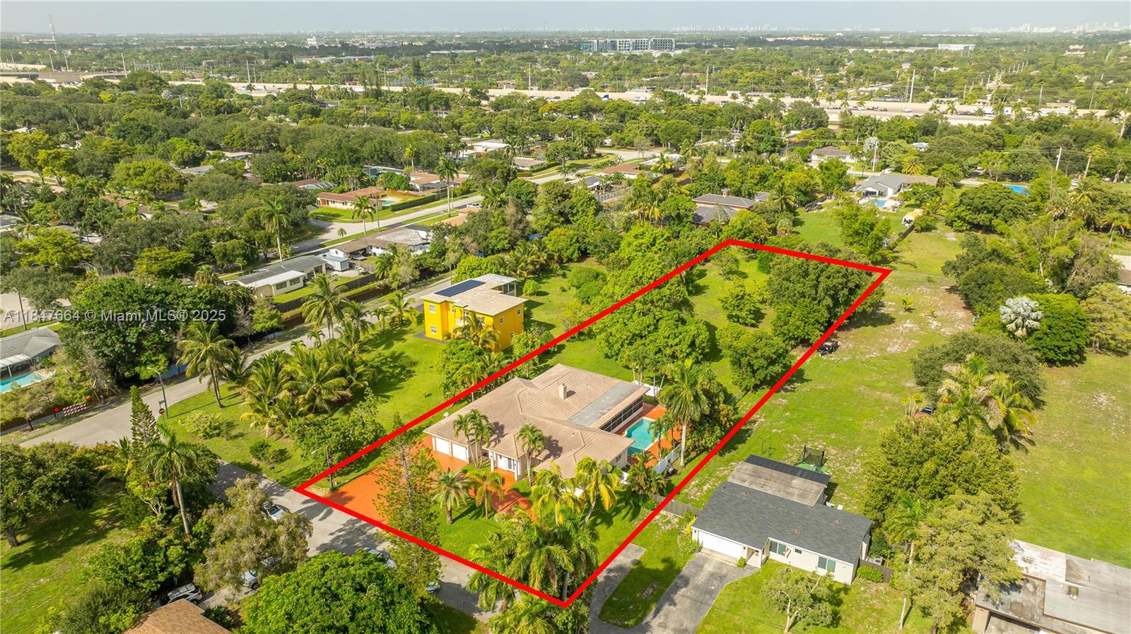 PLANTATION - Residential