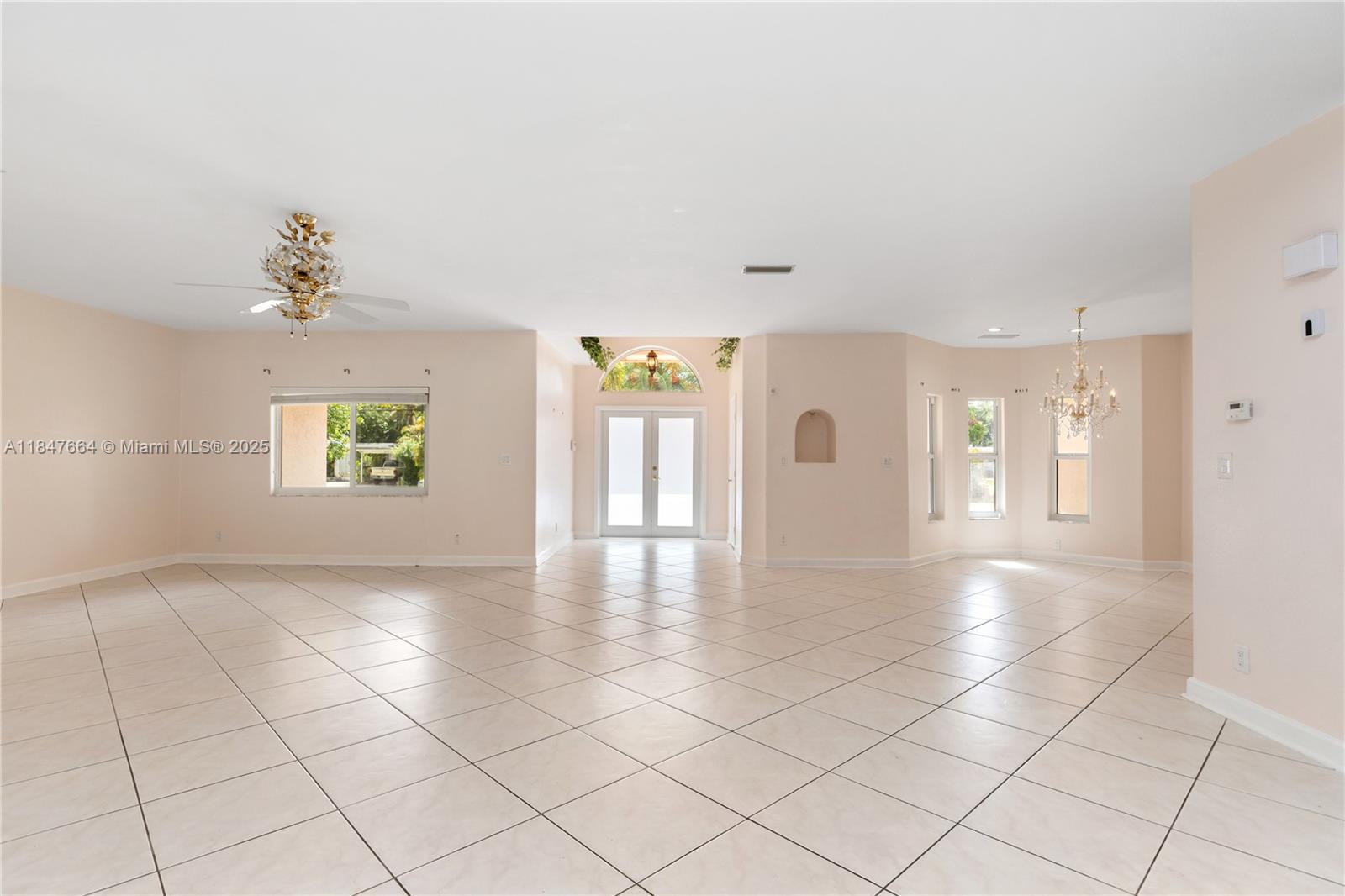PLANTATION - Residential