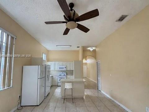 BISMARK HOMES AT VENEZIA - Residential Lease