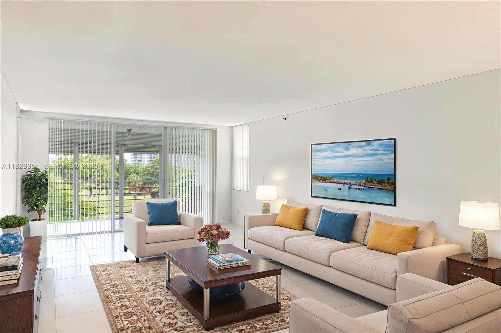 NO 104 PALM-AIRE COUNTRY - Residential