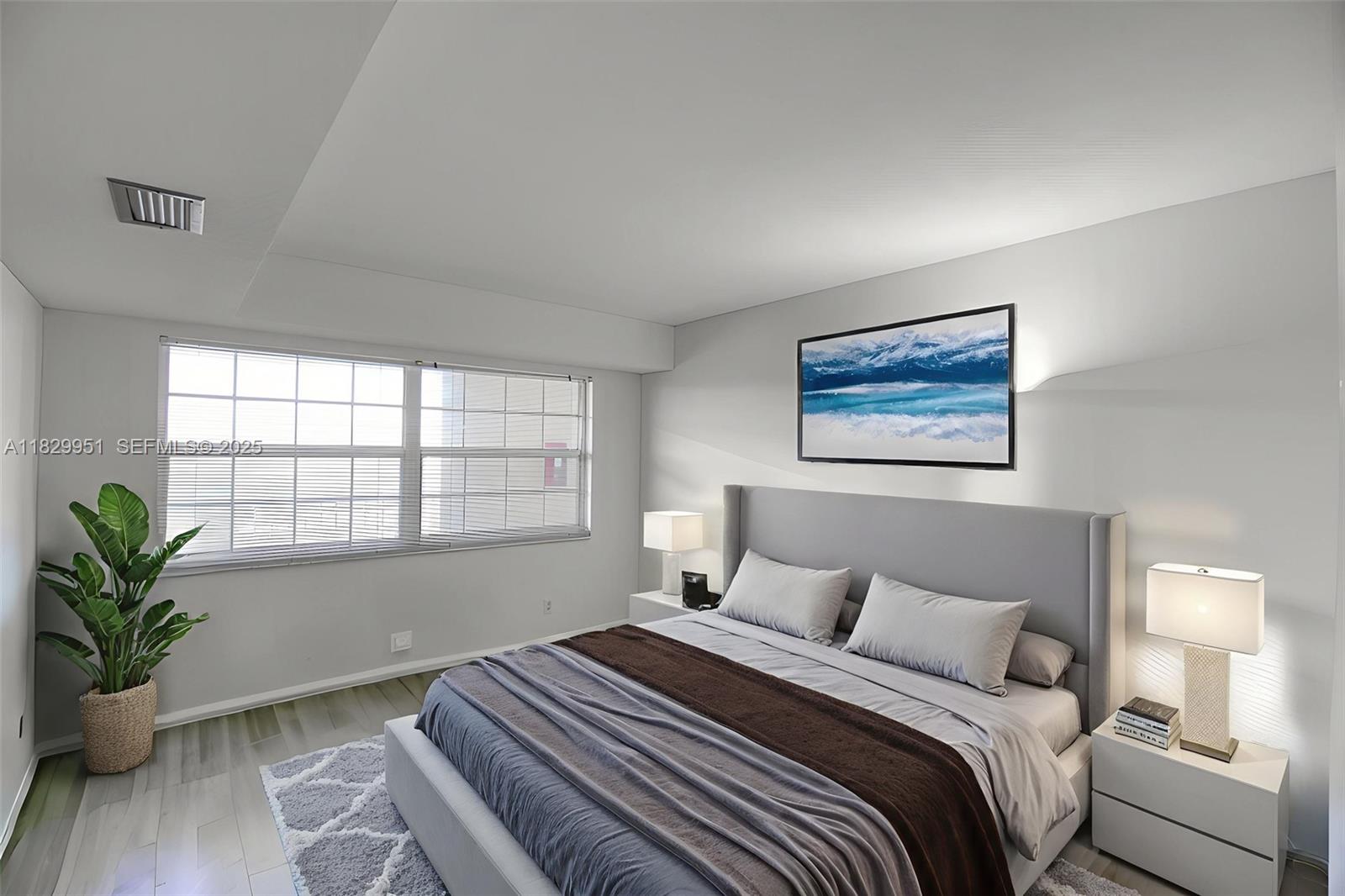 NO 104 PALM-AIRE COUNTRY - Residential