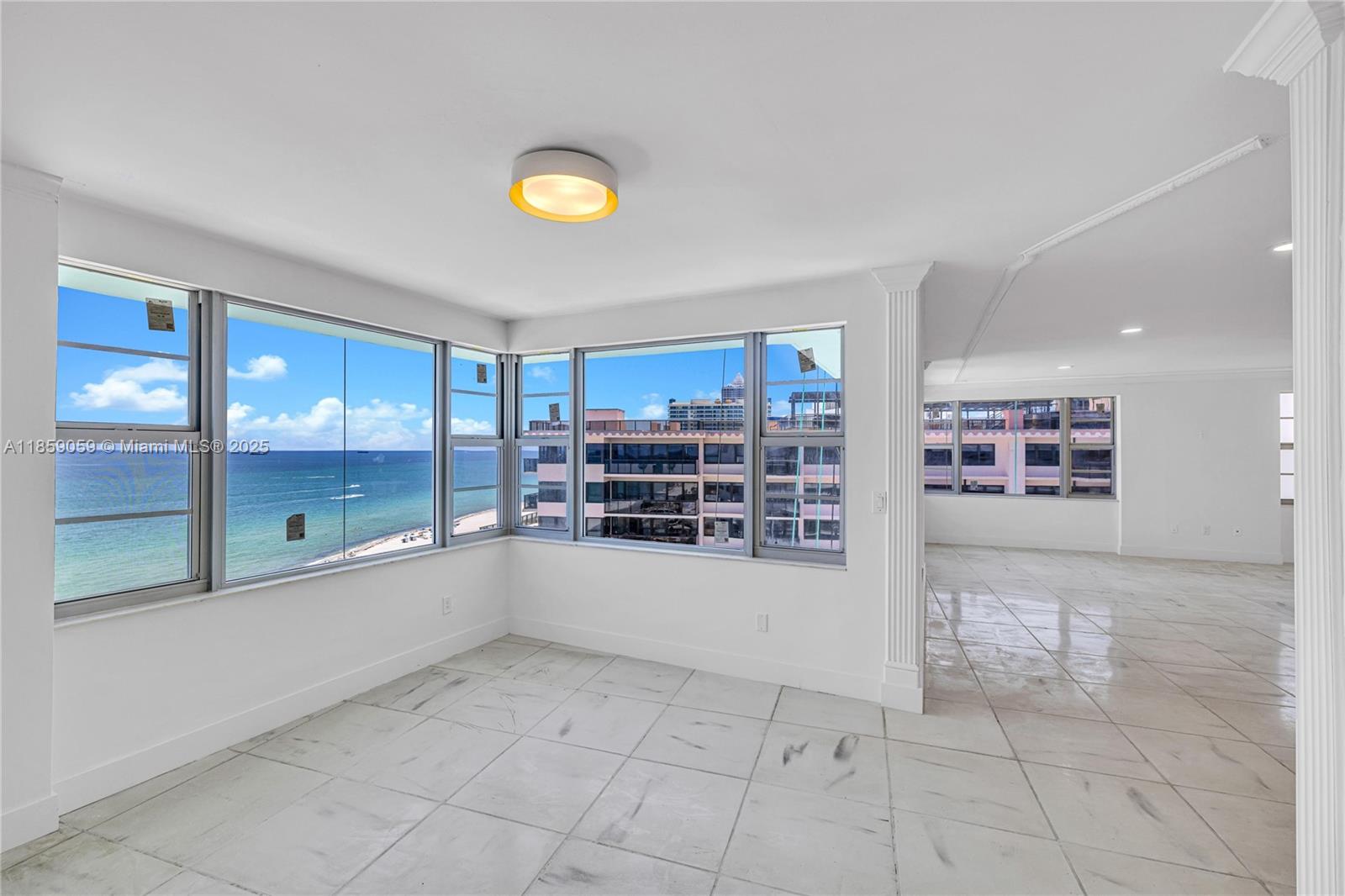 5255 Collins Ave 14D