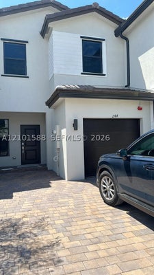 252 SW 159TH WAY # 252, PEMBROKE PINES, FL 33027 - Image f6527fc525e47e463d0543dfcdbb5fcf/1025457224