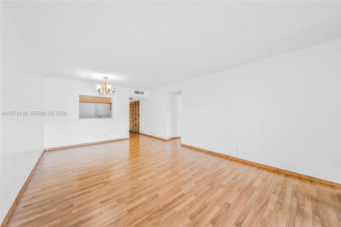 RAMBLEWOOD EAST CONDO - Residential Lease