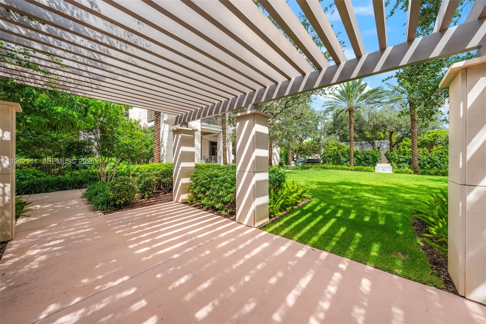 CORAL GABLES BILTMORE SEC - Residential