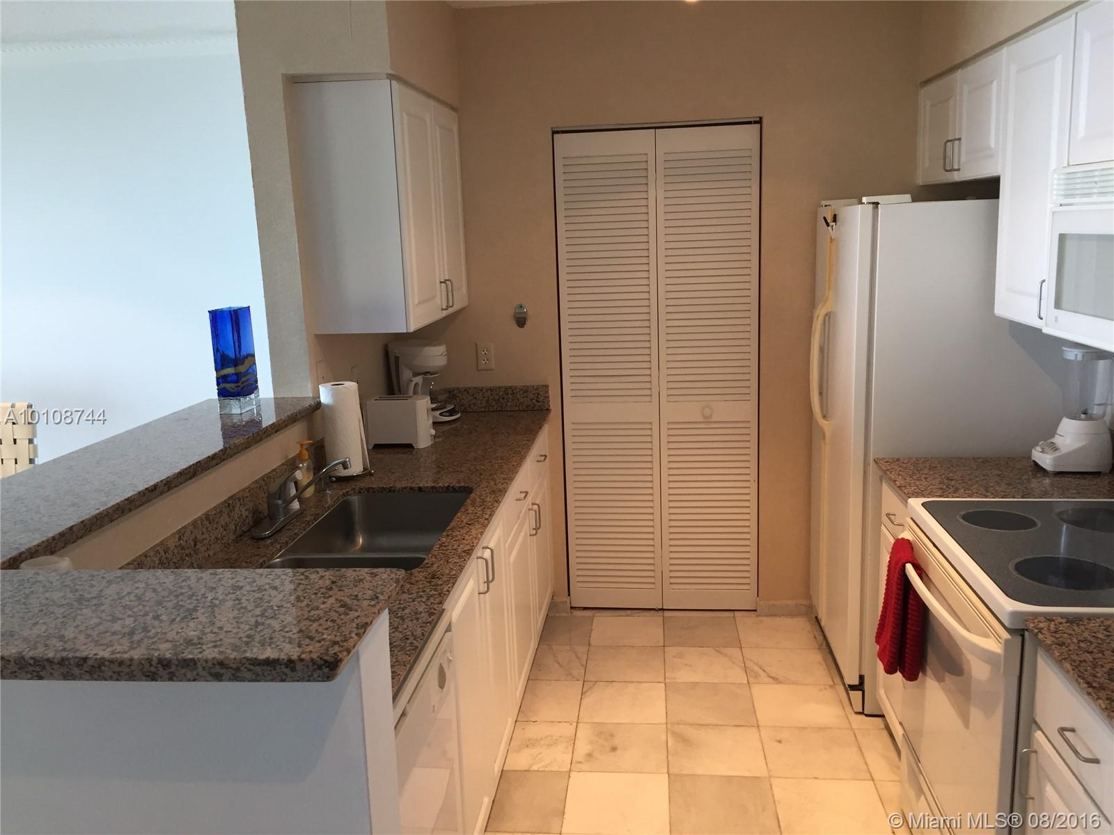 YACHT CLUB AT PORTOFINO C - Residential Lease