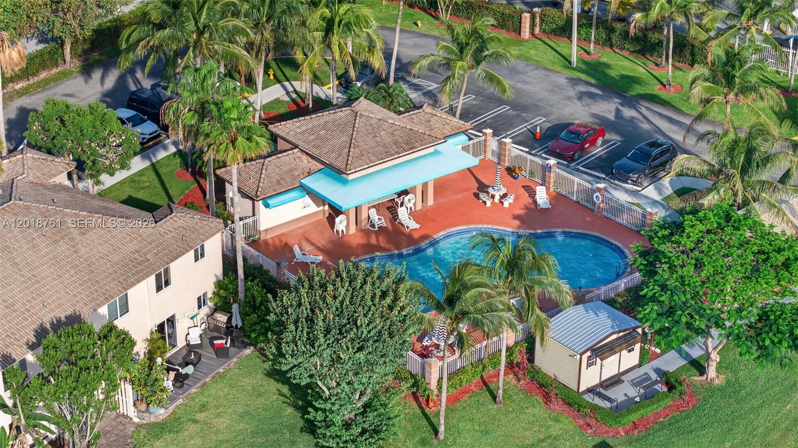 VENETIA GARDENS CONDO - Residential