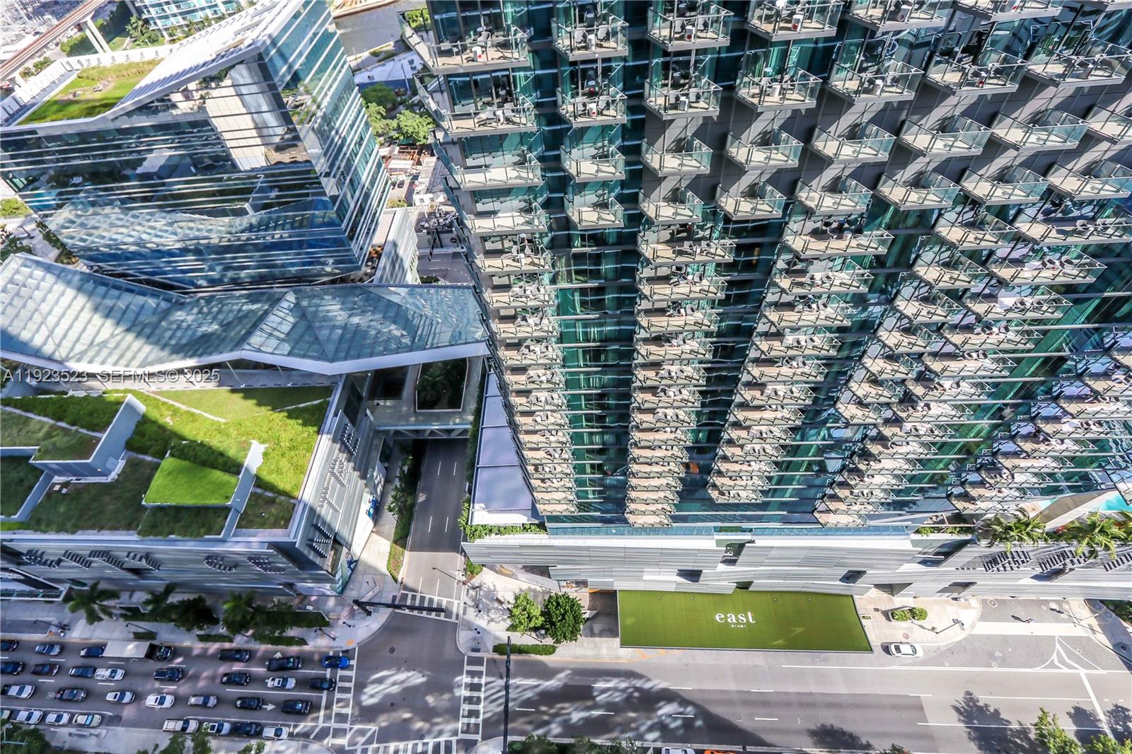 801 SMA RESIDENCES CONDO - Residential