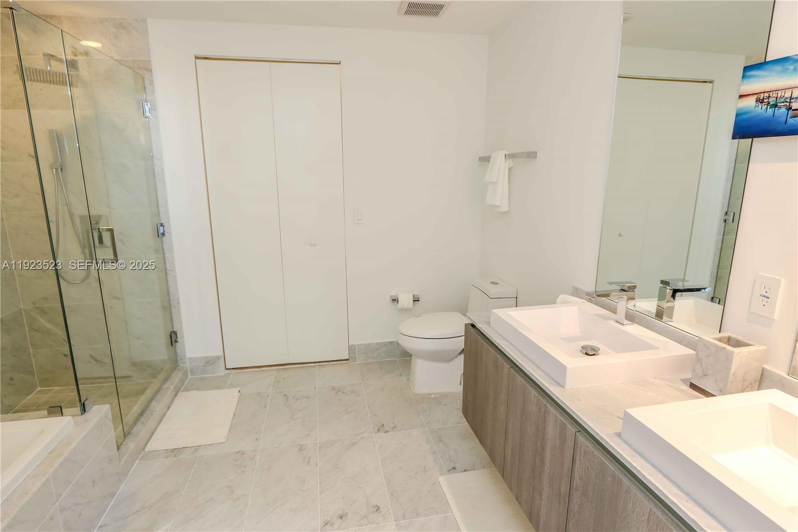 801 SMA RESIDENCES CONDO - Residential