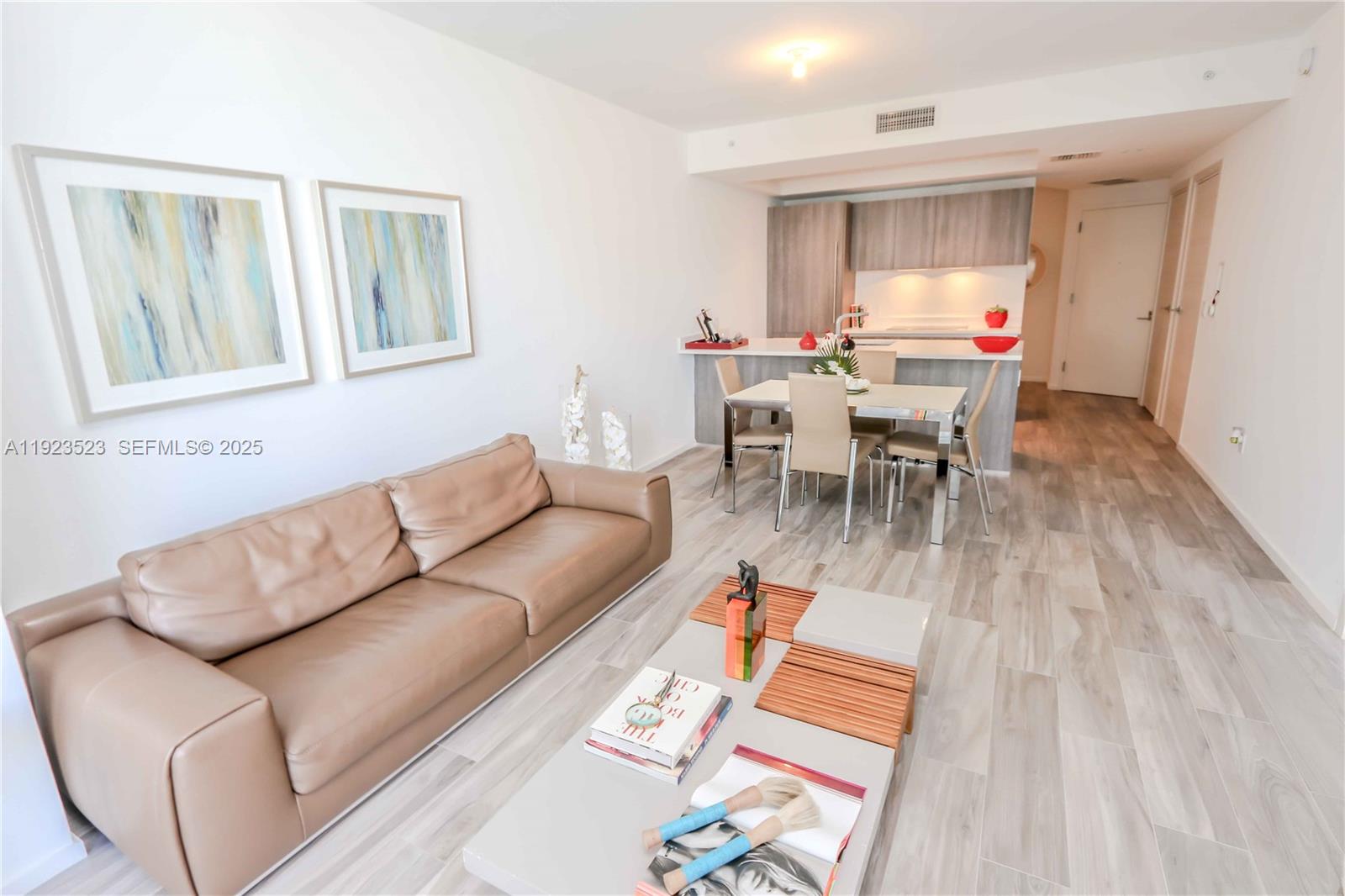 801 SMA RESIDENCES CONDO - Residential