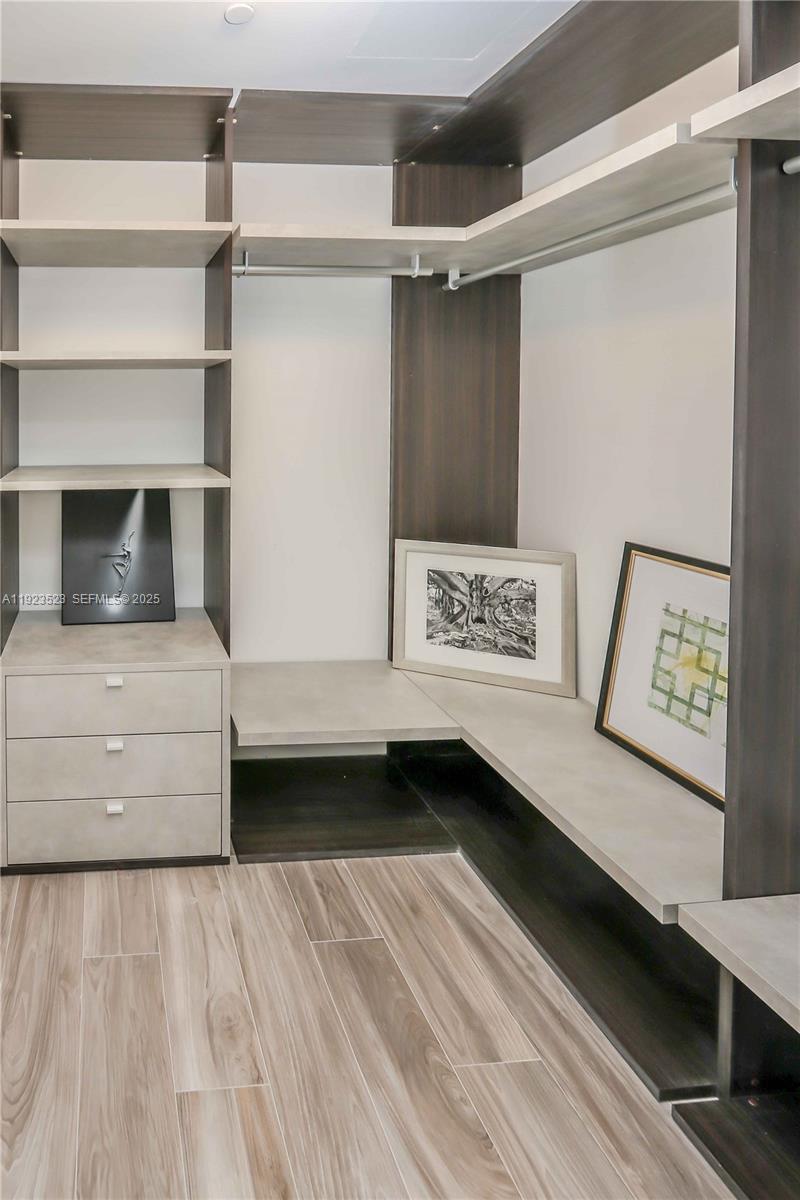 801 SMA RESIDENCES CONDO - Residential