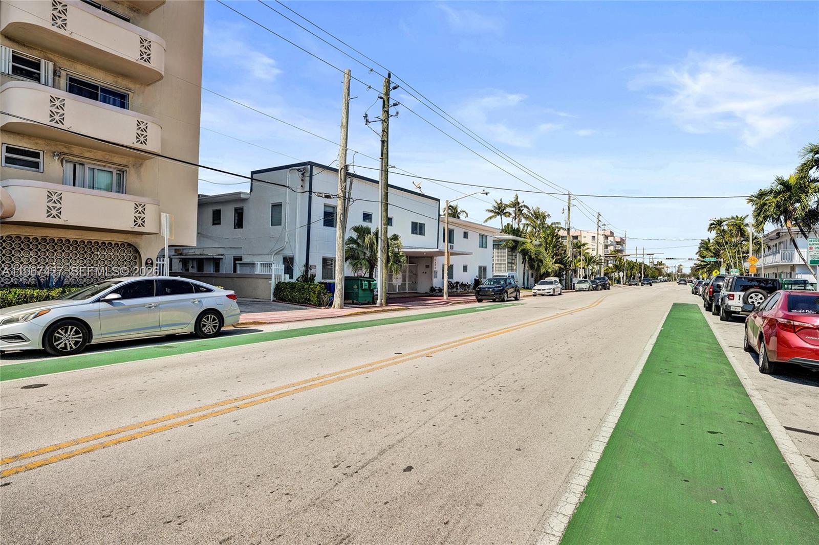 SUNDIAL CONDO - Residential