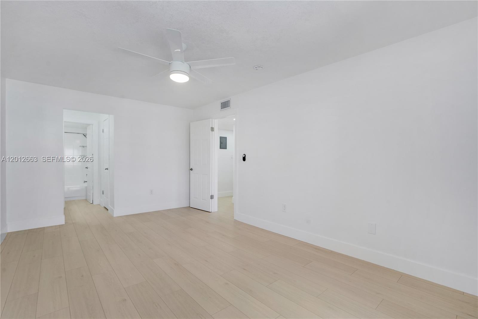 WESTLAND SOUTH CONDO - Residential Lease