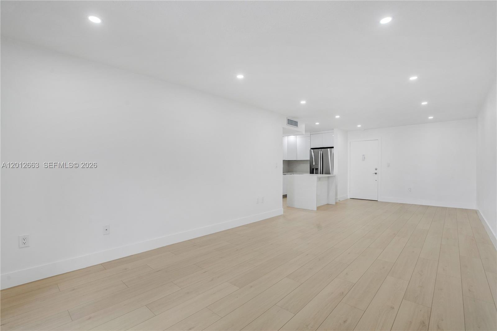 WESTLAND SOUTH CONDO - Residential Lease