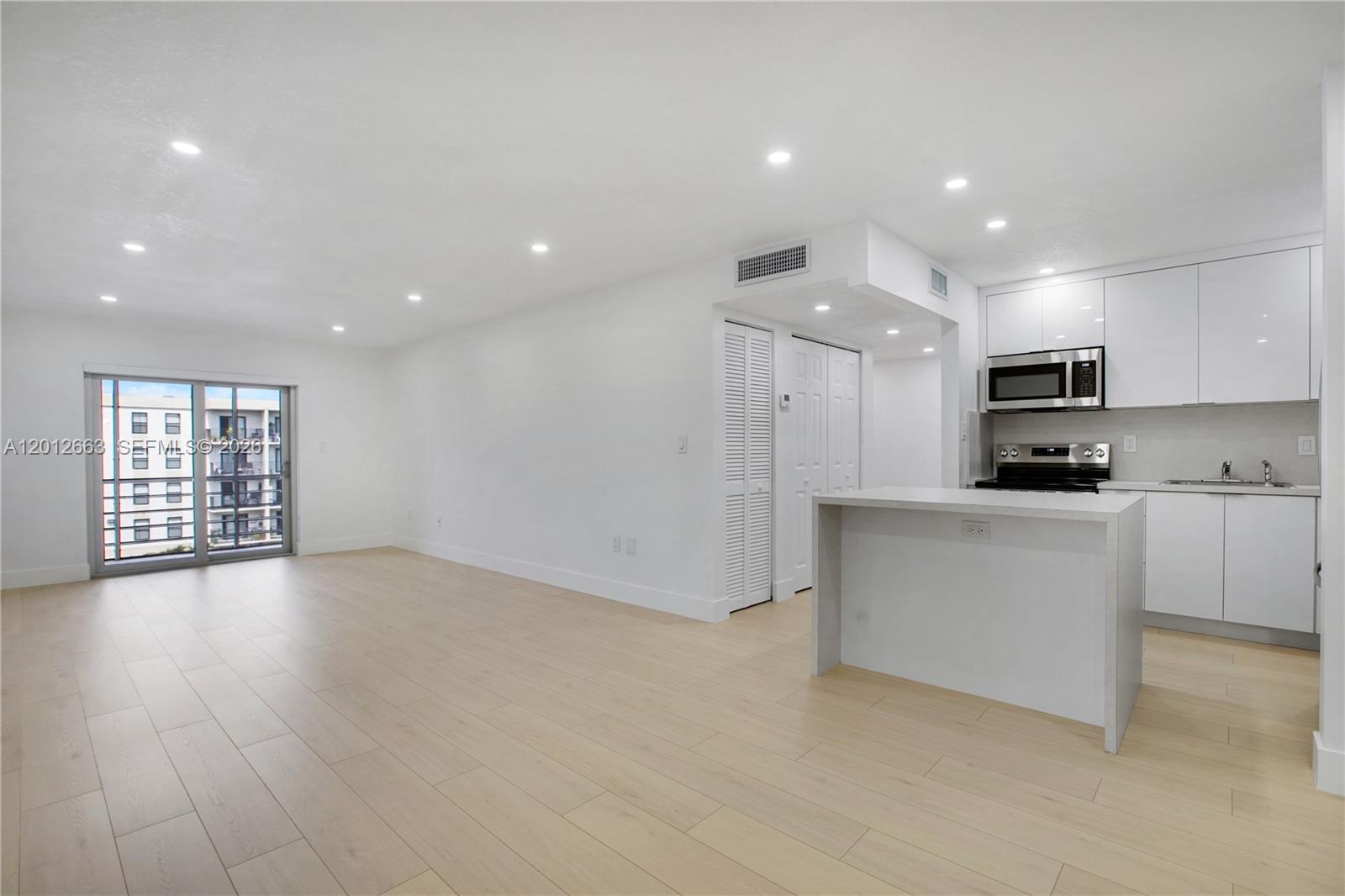 WESTLAND SOUTH CONDO - Residential Lease