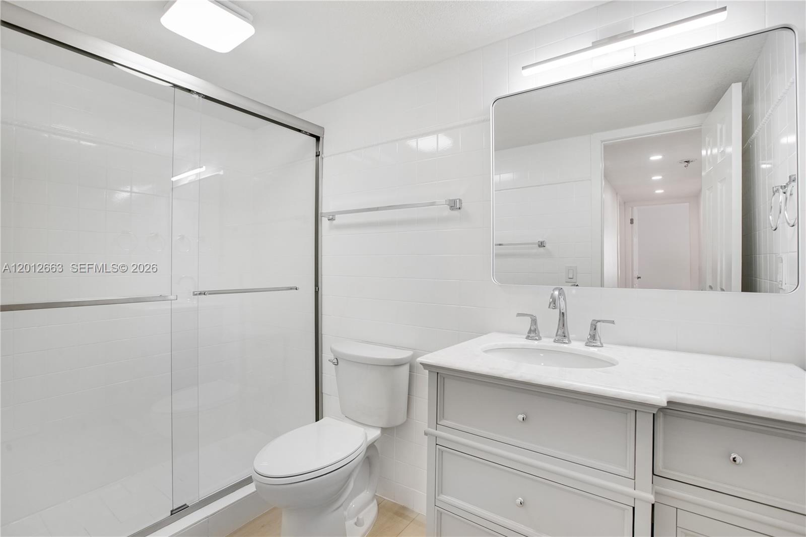 WESTLAND SOUTH CONDO - Residential Lease